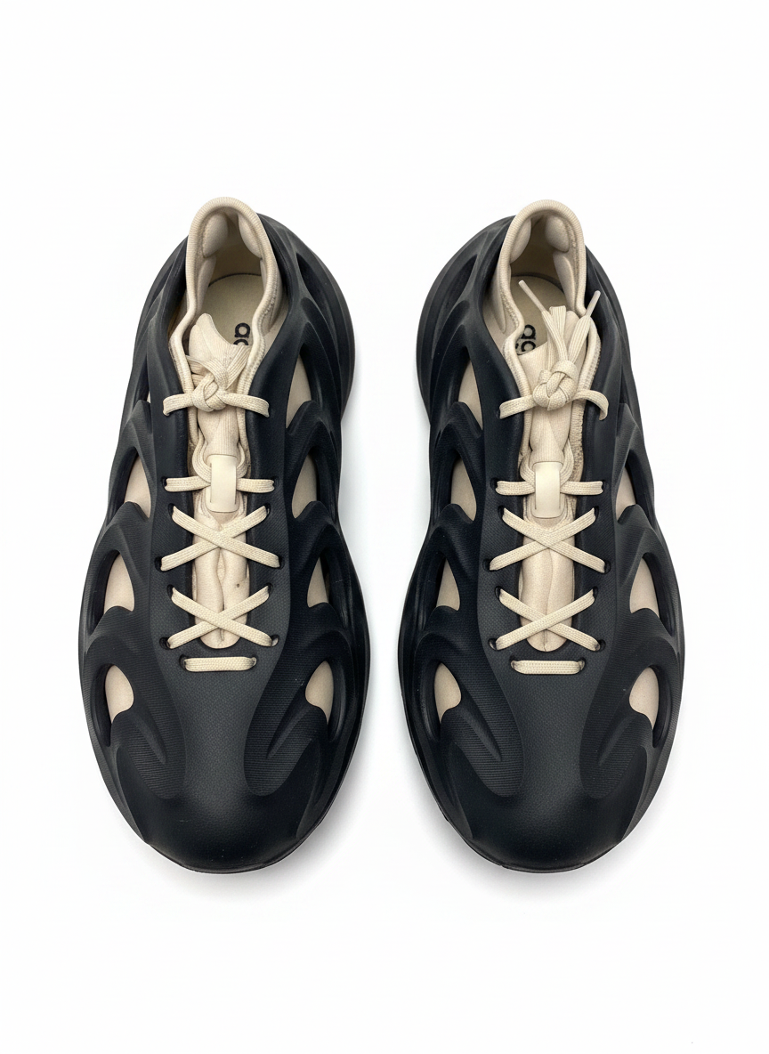 Tenis masculino Vazado - ADIDAS / 42