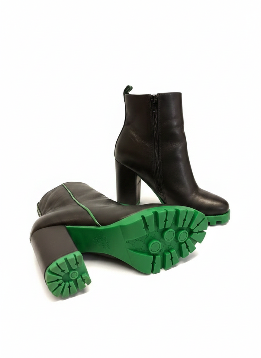 Bota Ankle Boot Couro Tratorado - AREZZO / 36