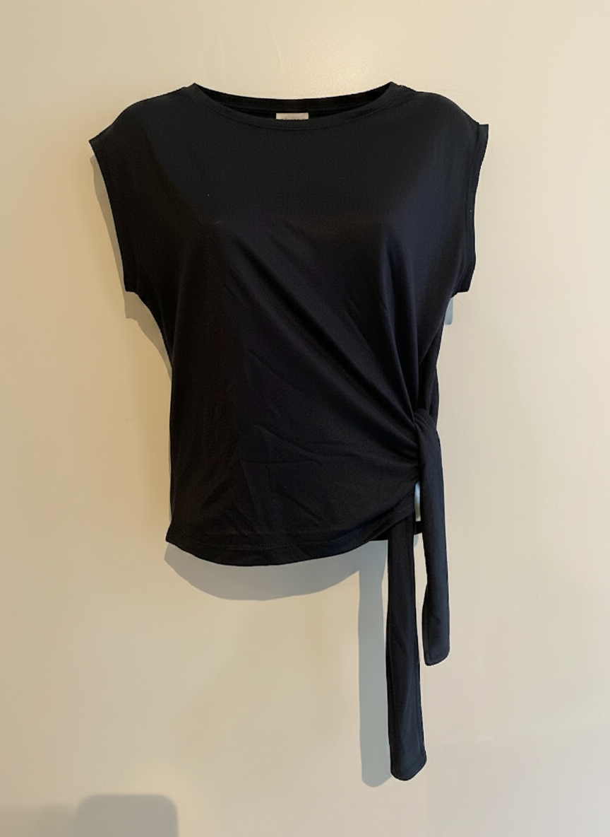 Blusas Preta - BORDA BARROCA / P