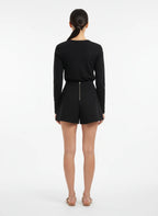 Short Alfaiataria com Detalhe Transpassado Preto - Skunk/38