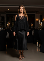Blusa Renda Ombro Vazado - MAIS UM / M