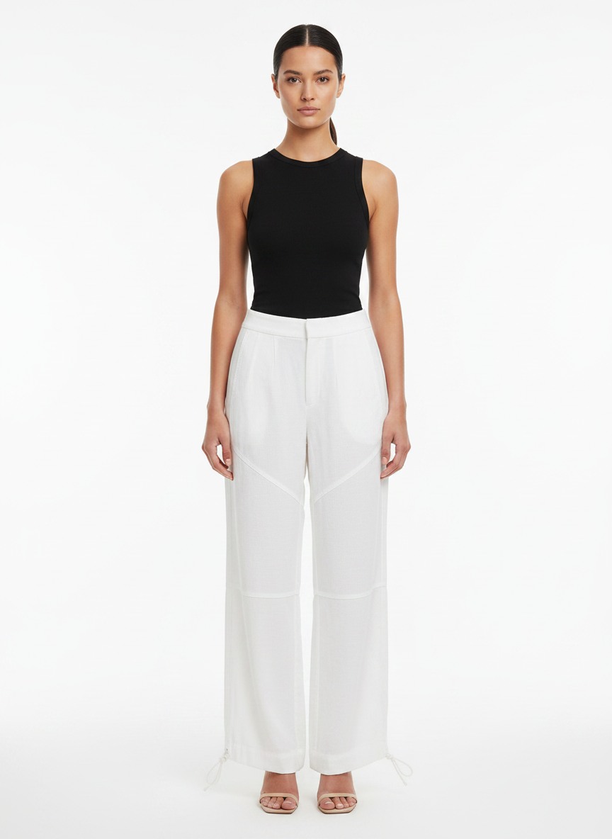 Calça Wide Leg Branca com Detalhes Ajustáveis - LEE LOO / 40