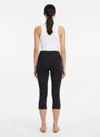 Calça com Zíper Frontal Preta /P