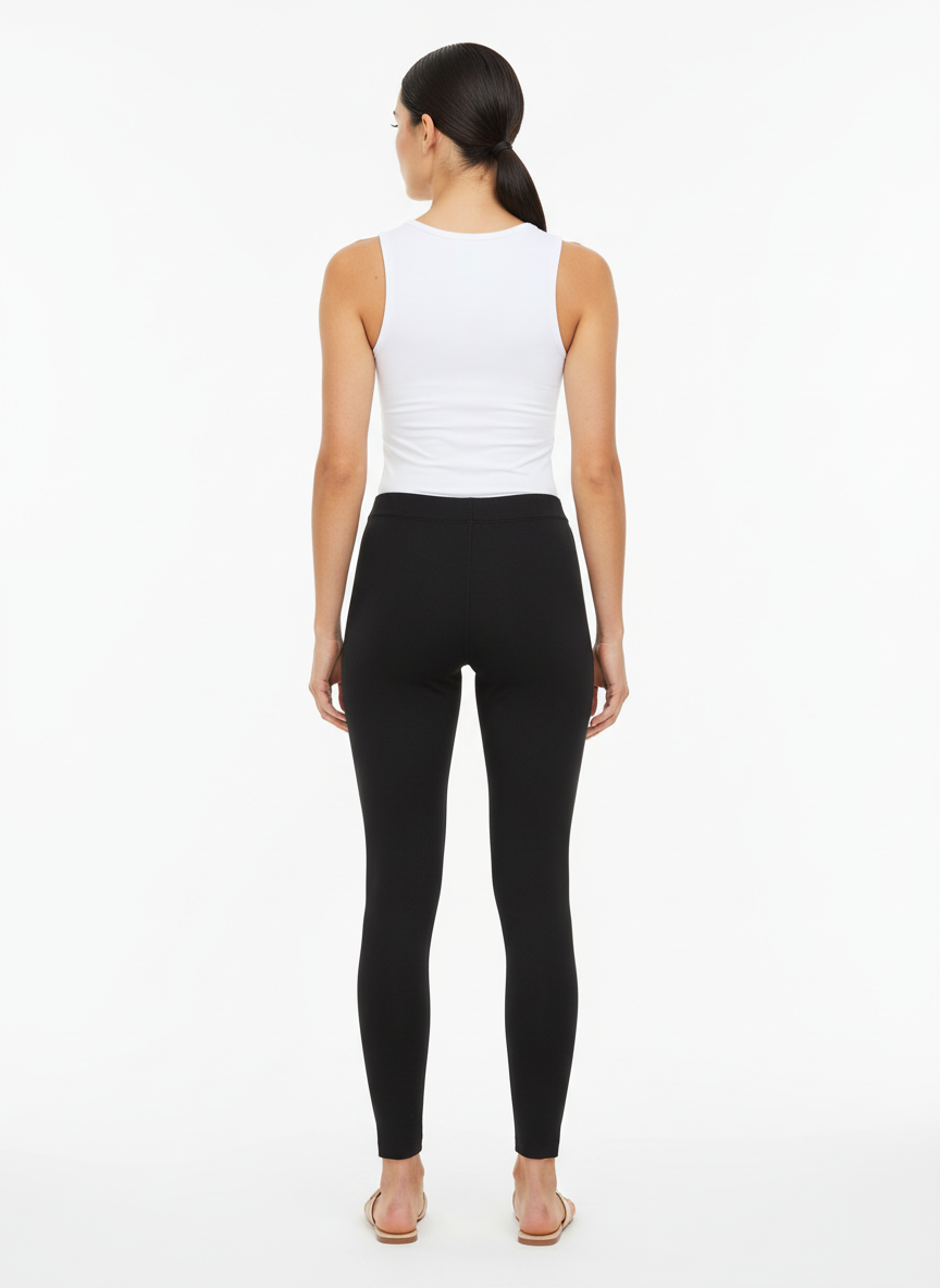 Calça Preta Fenda na Barra - VF Essencial/PP