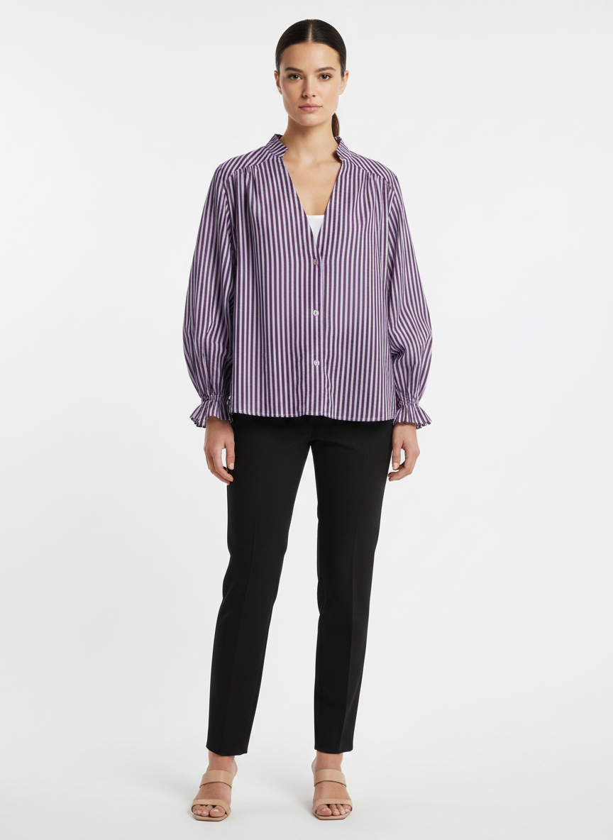 Camisa Feminina Listrada Gola V Casual Chic - ANIMALE / 36