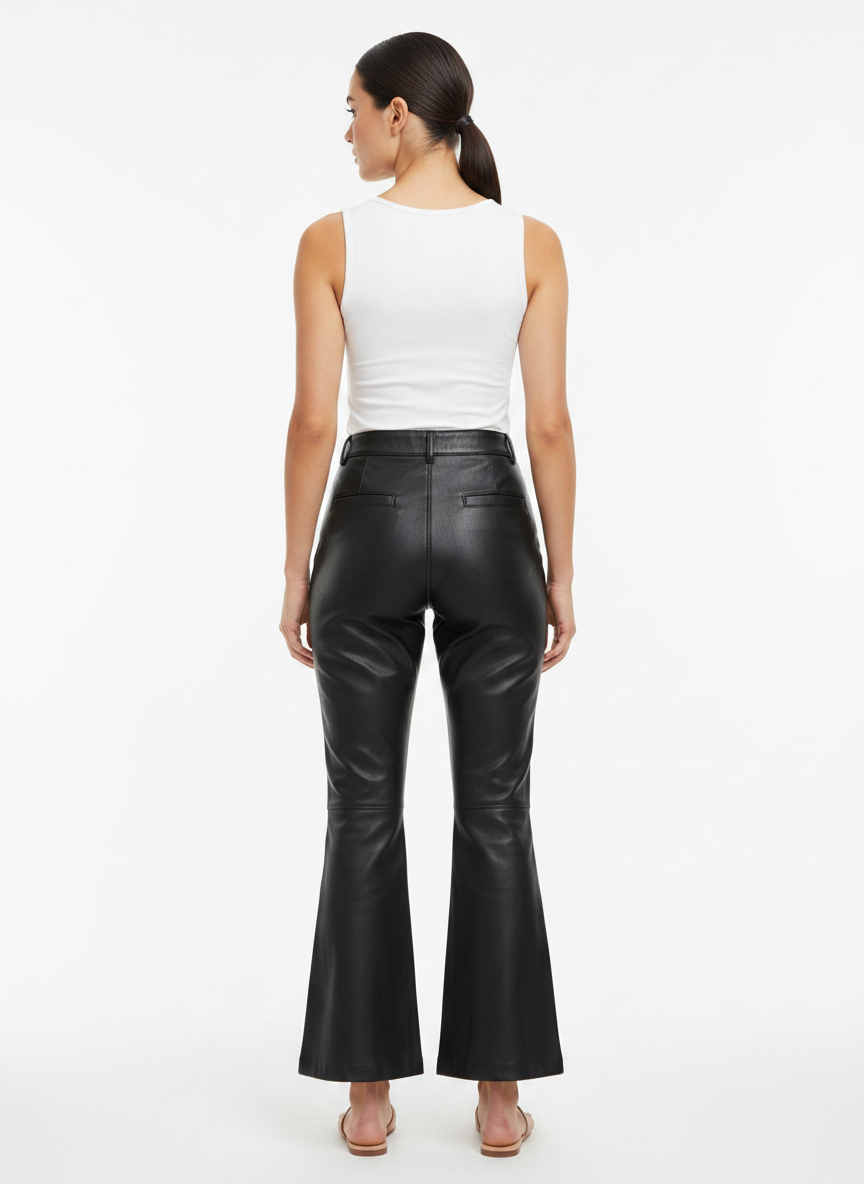Calça em couro PU - OPEN / PP