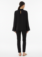 Blusa Fluida Gola Alta Franzida - FORUM / GG