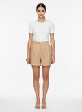 Short de Linho com Pregas Bege /P