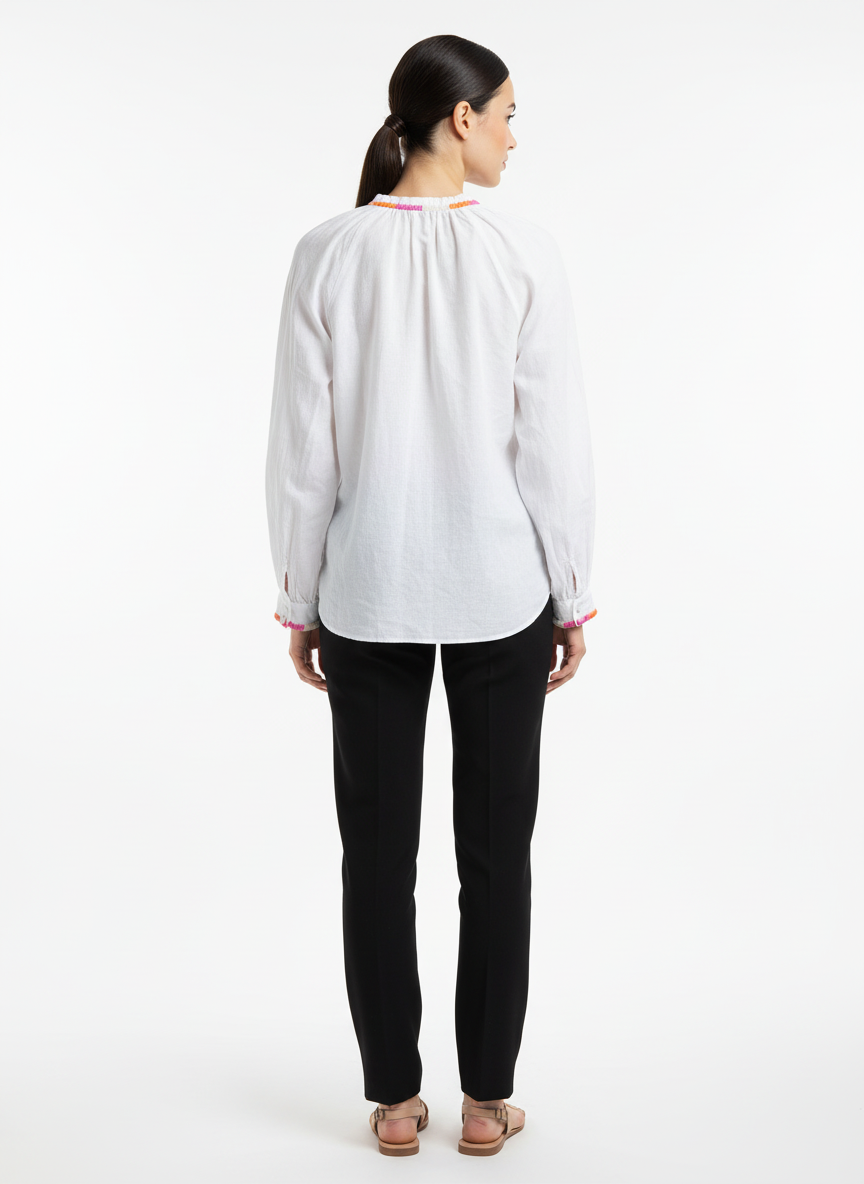 Blusa Feminina Linho Bordada com Pregas Frontais - Linda De Morrer / 38