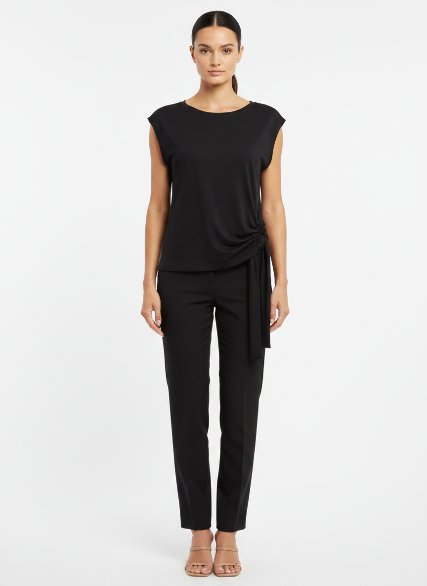 Blusas Preta - BORDA BARROCA / P