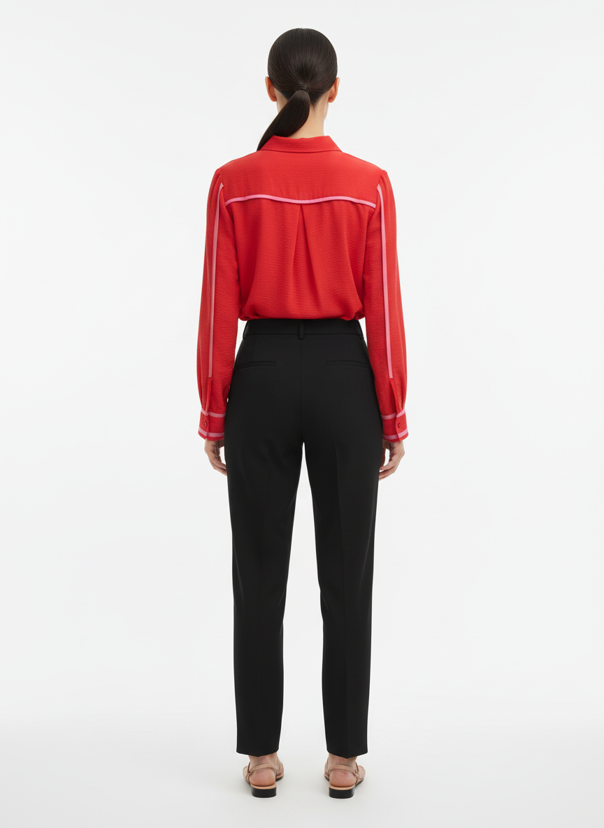Blusa Manga Longa Texturizada com Detalhes Contrastantes - SKAZI / P