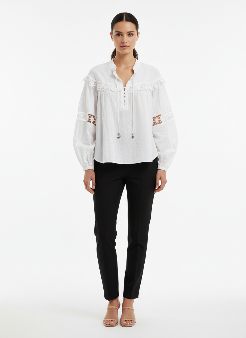 Blusa Algodão Boho Chic com Renda de Estrelas - SKAZI / P
