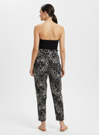 Calça Cropped Solta Estampa Poás - FARM / M