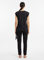 Blusas Preta - BORDA BARROCA / P