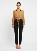 Blusa cropped manga longa bufante amarração cintura marrom - COLCCI | P