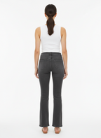 Calça Jeans Flare Preta com Botões na Lateral- Caos/36