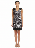 Vestido Zebra Curto com Bordados - AMBICIONE / M