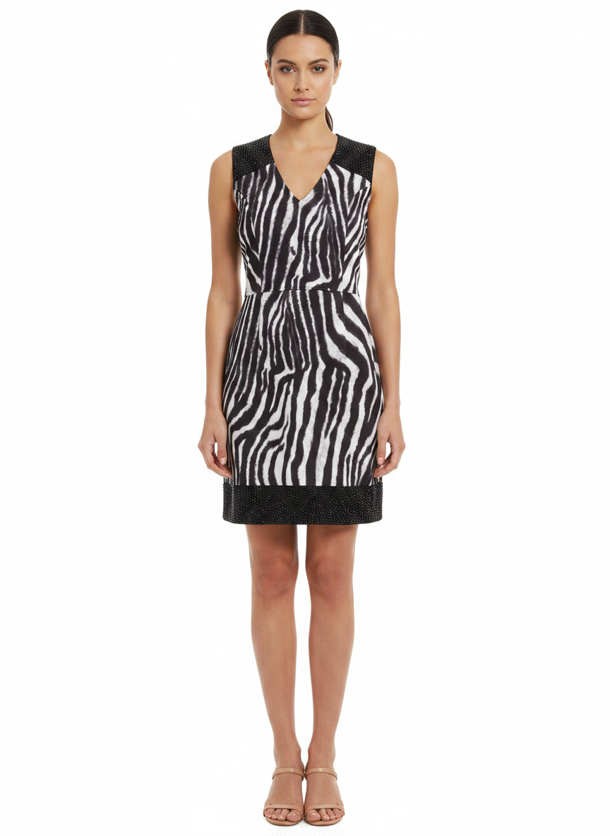 Vestido Zebra Curto com Bordados - AMBICIONE / M